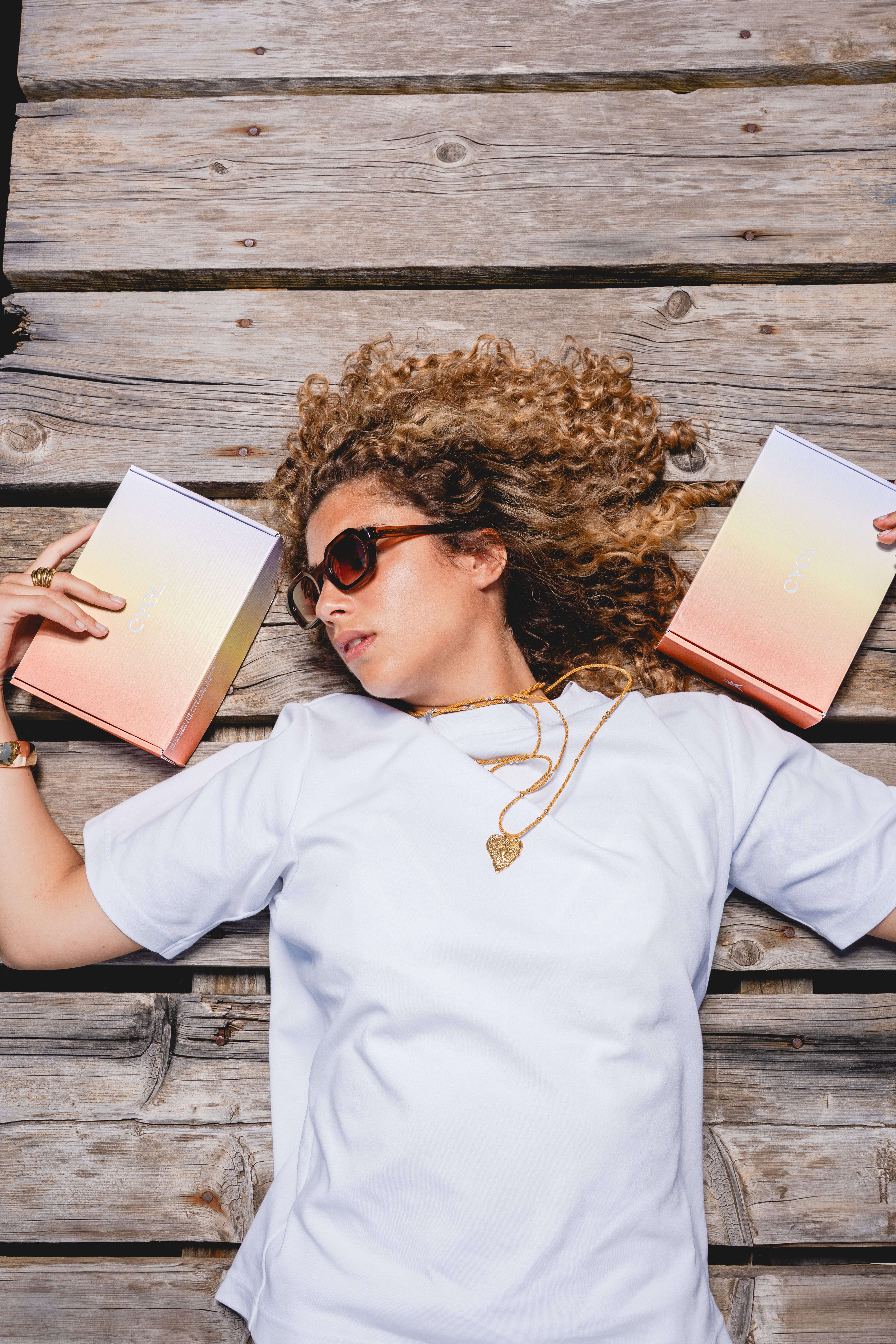 Modèle 002 - Marron