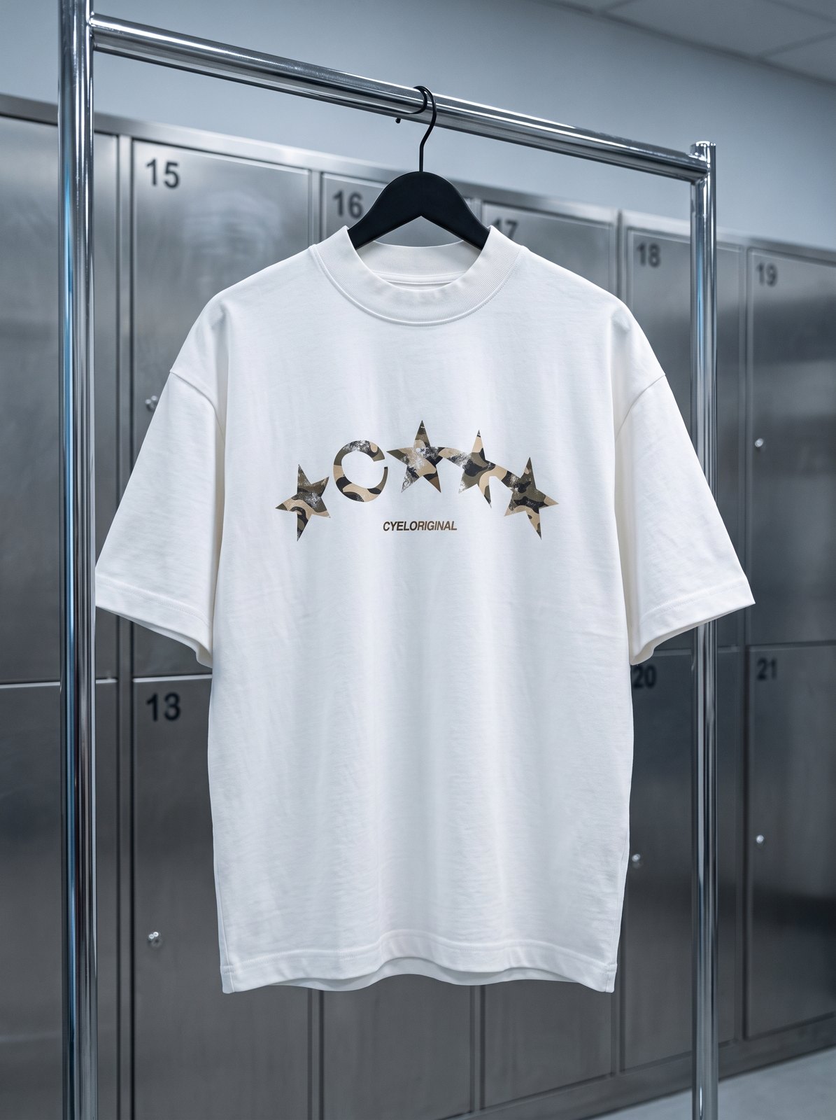 Tee Étoiles — Blanc, logo beige