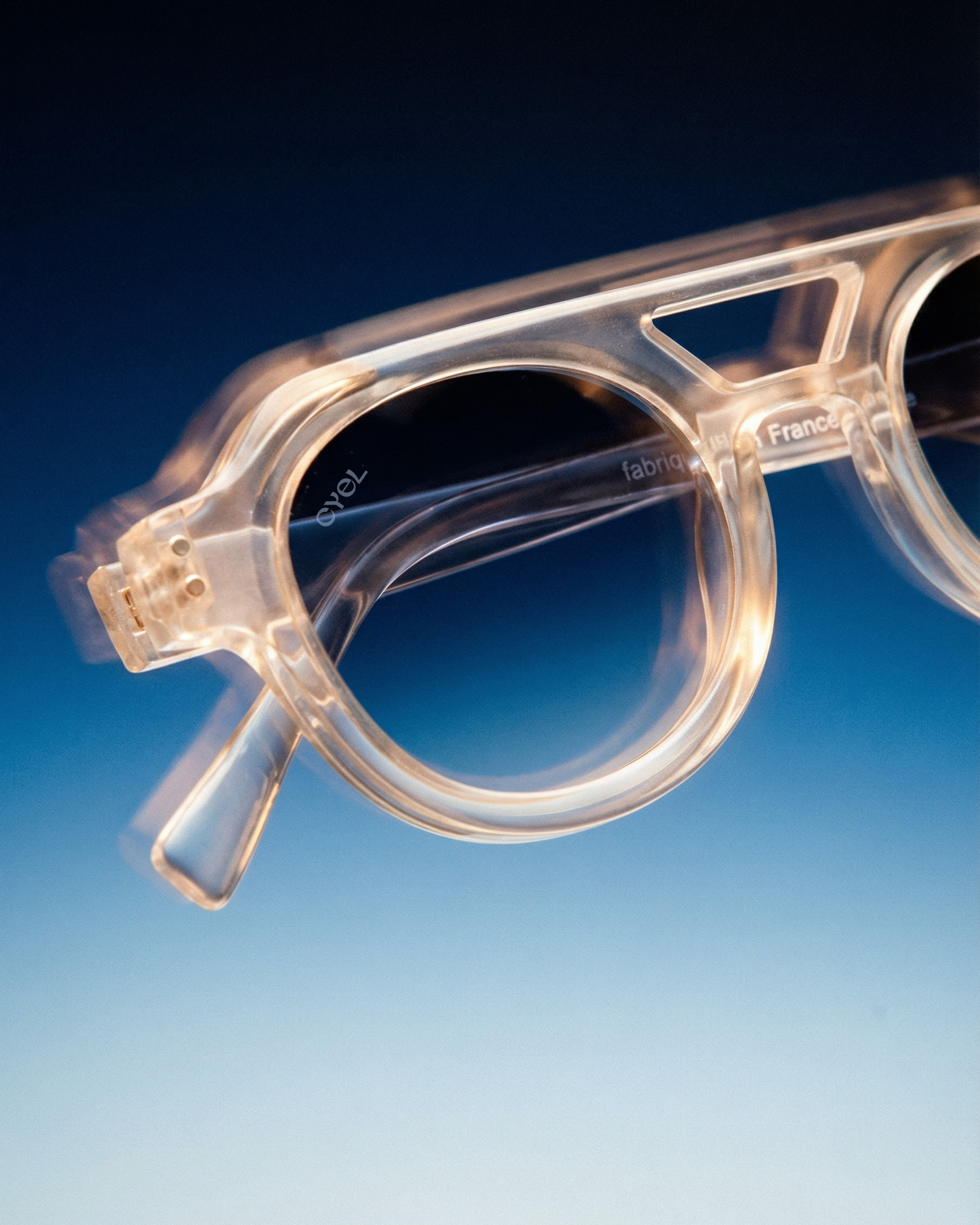 Modèle 002- Cristal Bleu